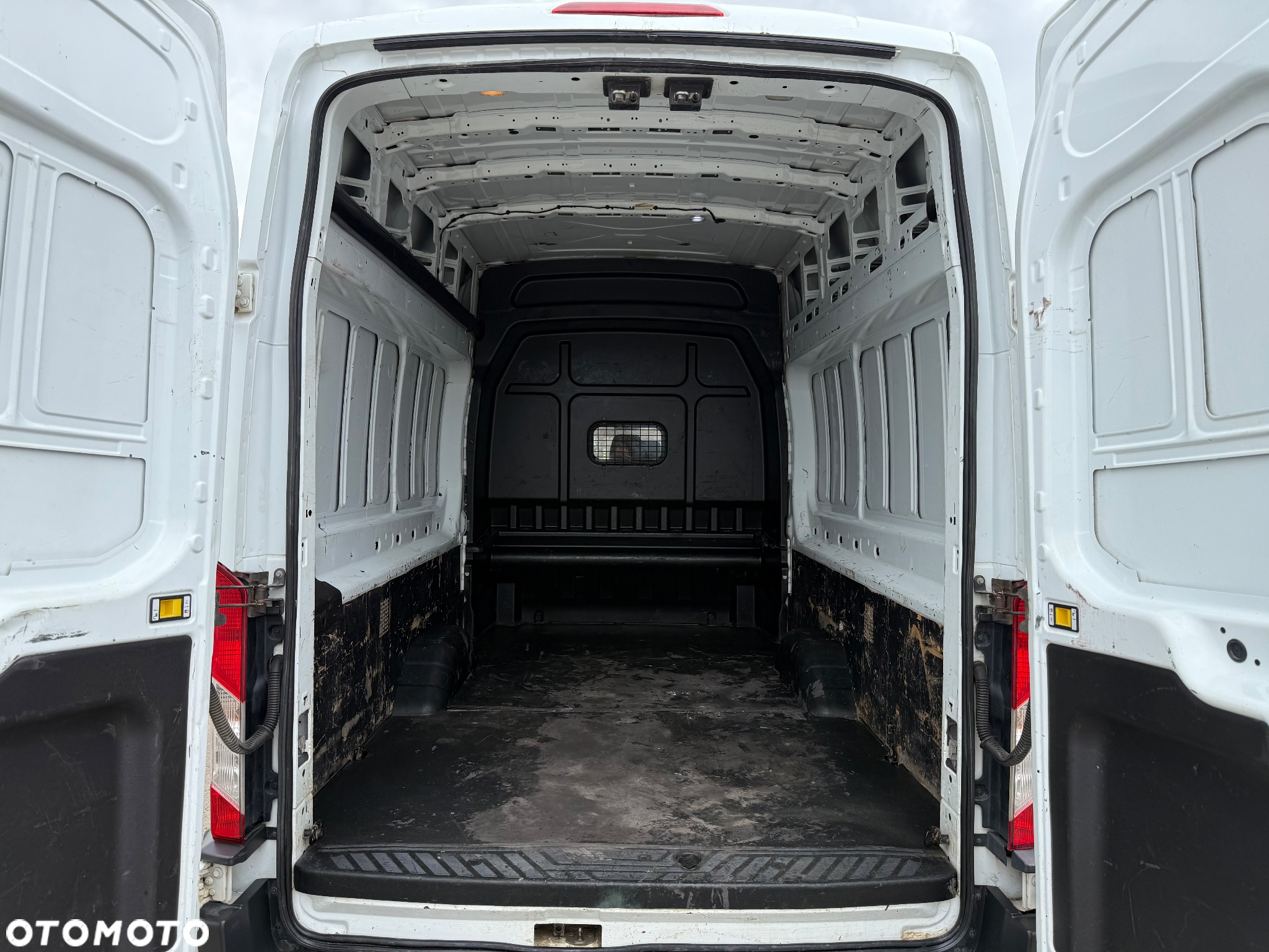 Ford Transit 350 L4H3 BRYGADOWY  6 OSOBOWY Salon PL Gwarancja - 26