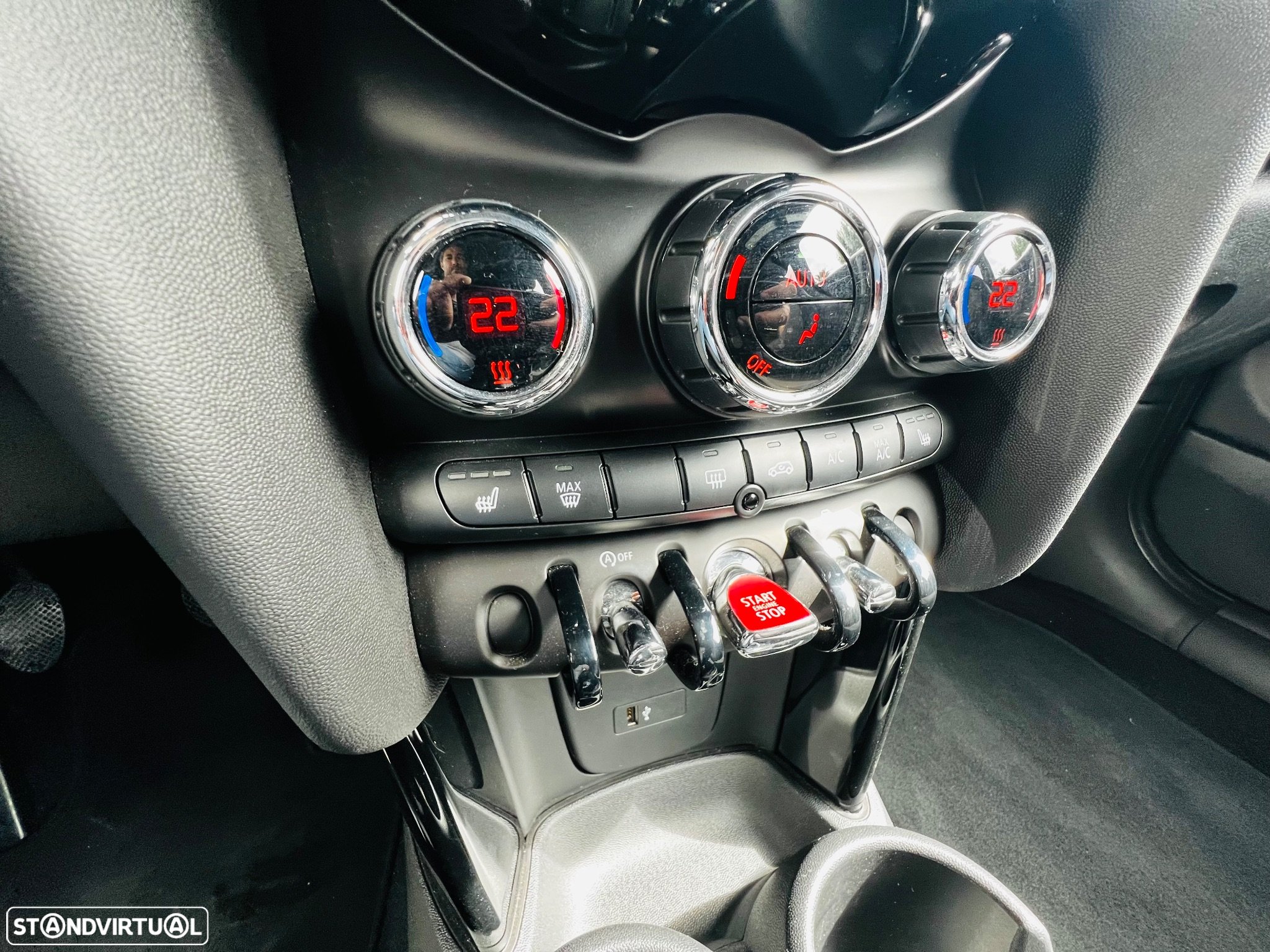 MINI 3 Portas One Sport Edition - 19