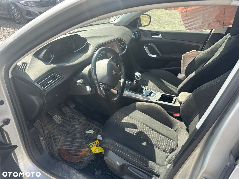 Peugeot 308 BlueHDi FAP 120 Stop&Start Style - 7