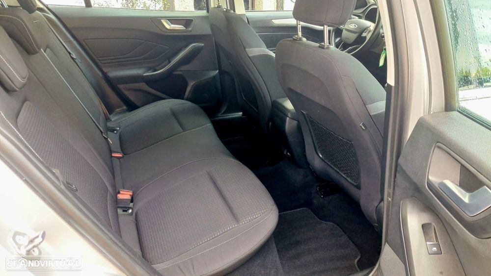 Ford Focus SW 1.5 TDCi DPF S&S Business - 11