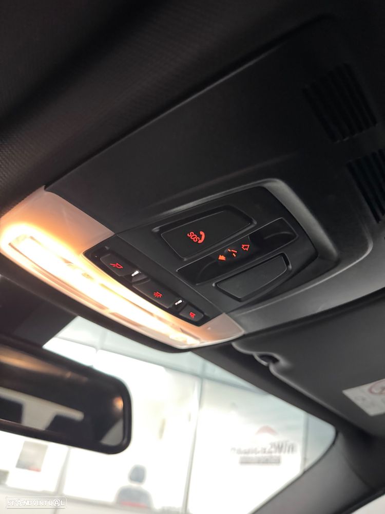 BMW 320 d Pack M - 24