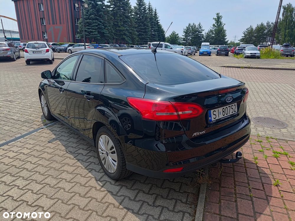 Ford Focus 1.6 Trend - 4
