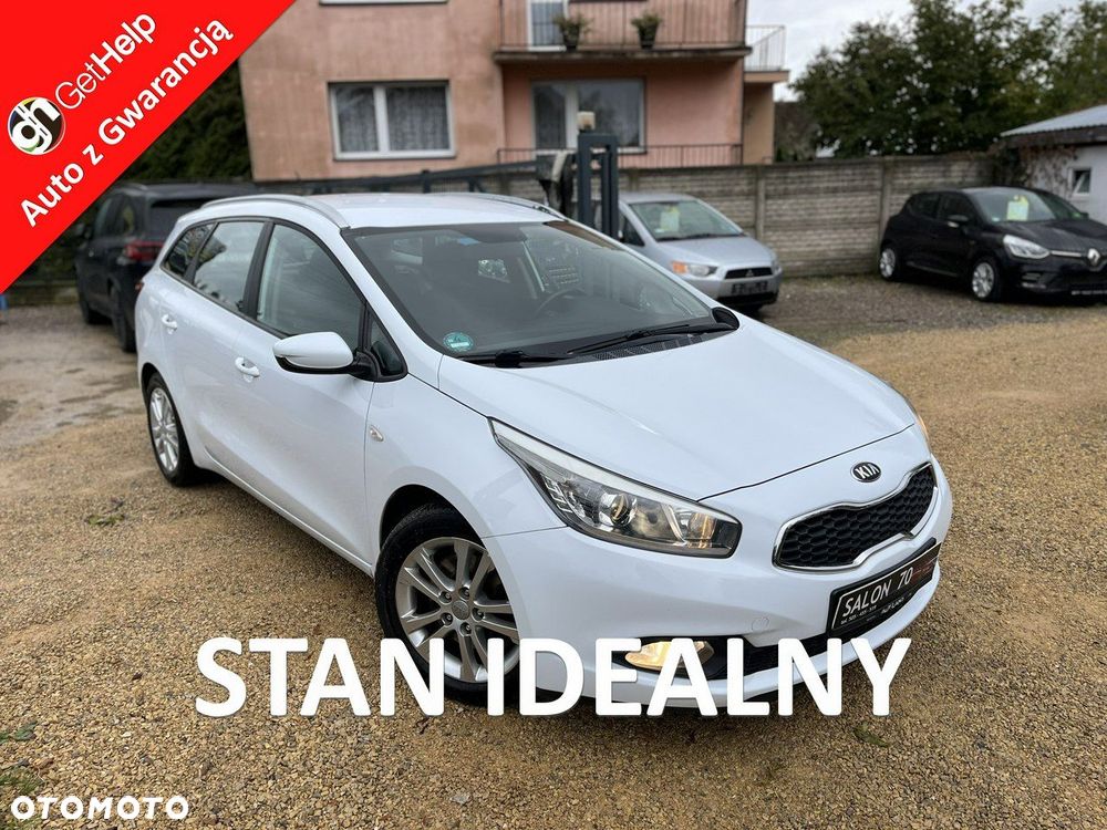 Kia Ceed 1.6 GDI Dream Team Edition - 1