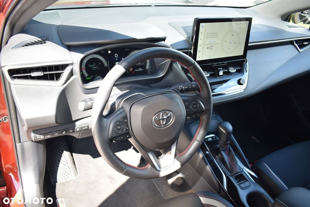 Toyota Corolla 2.0 Hybrid GR Sport - 11