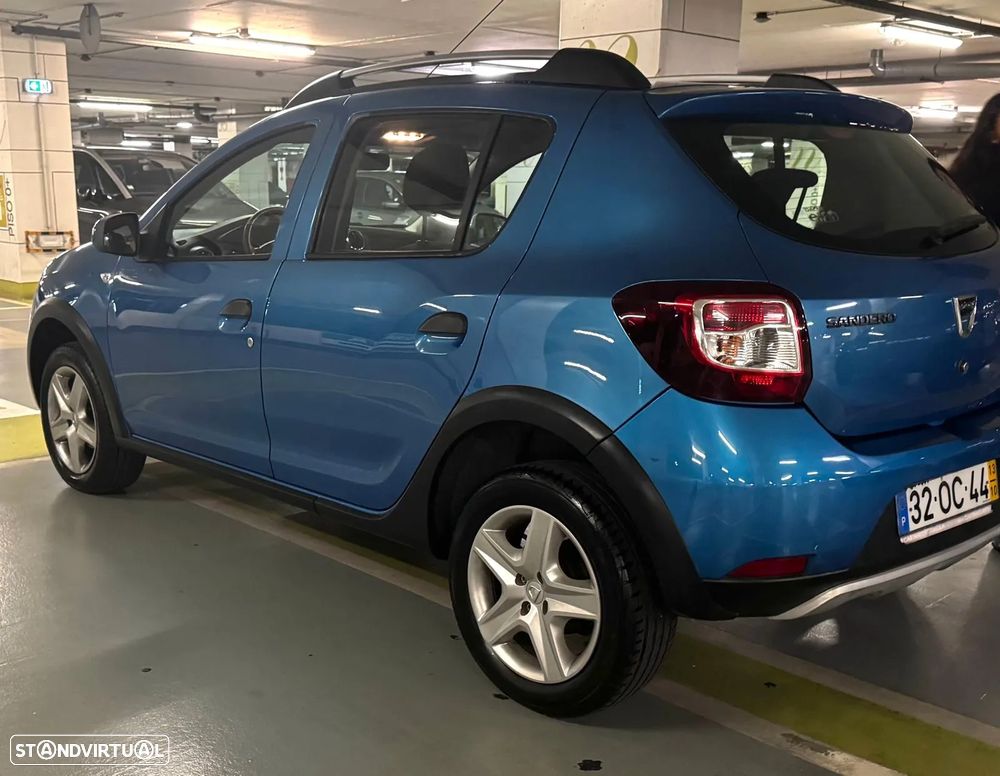 Dacia Sandero 1.5 dCi Stepway - 6