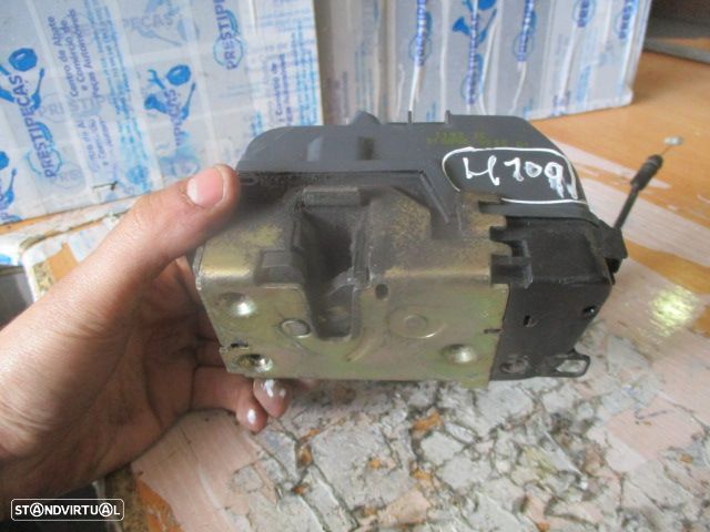 Fecho 119332 RENAULT SCENIC 2006 TE 6 PINOS - 3