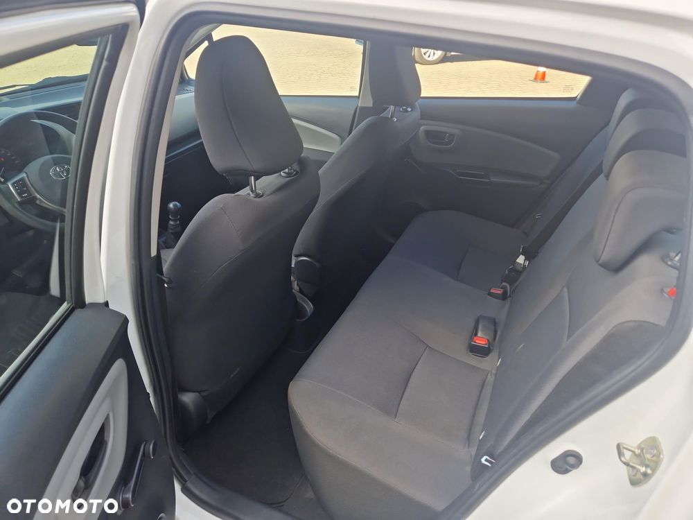 Toyota Yaris 1.5 Active - 12