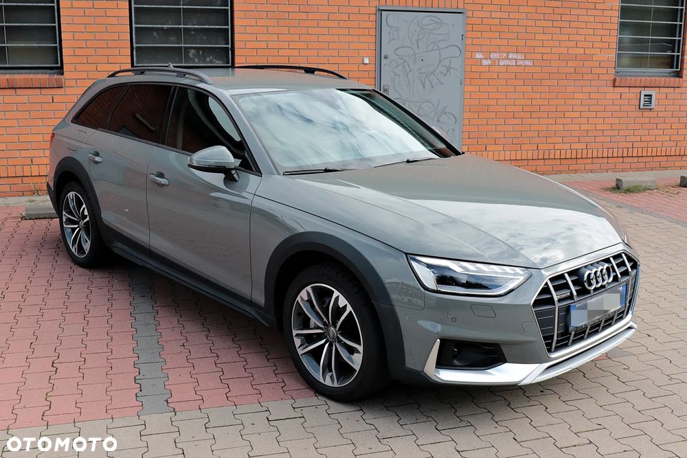 Audi A4 Allroad 2.0 TDI Quattro S tronic - 1