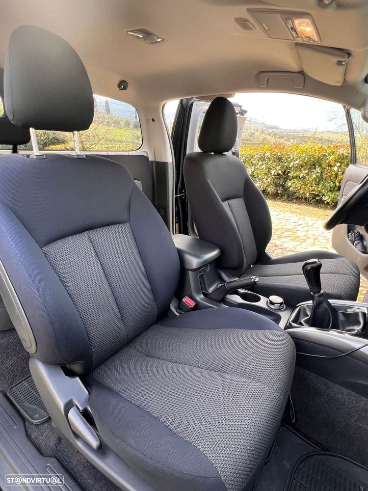 Mitsubishi L200 2.4 DI-D CD Space Cab Strakar 4WD - 5