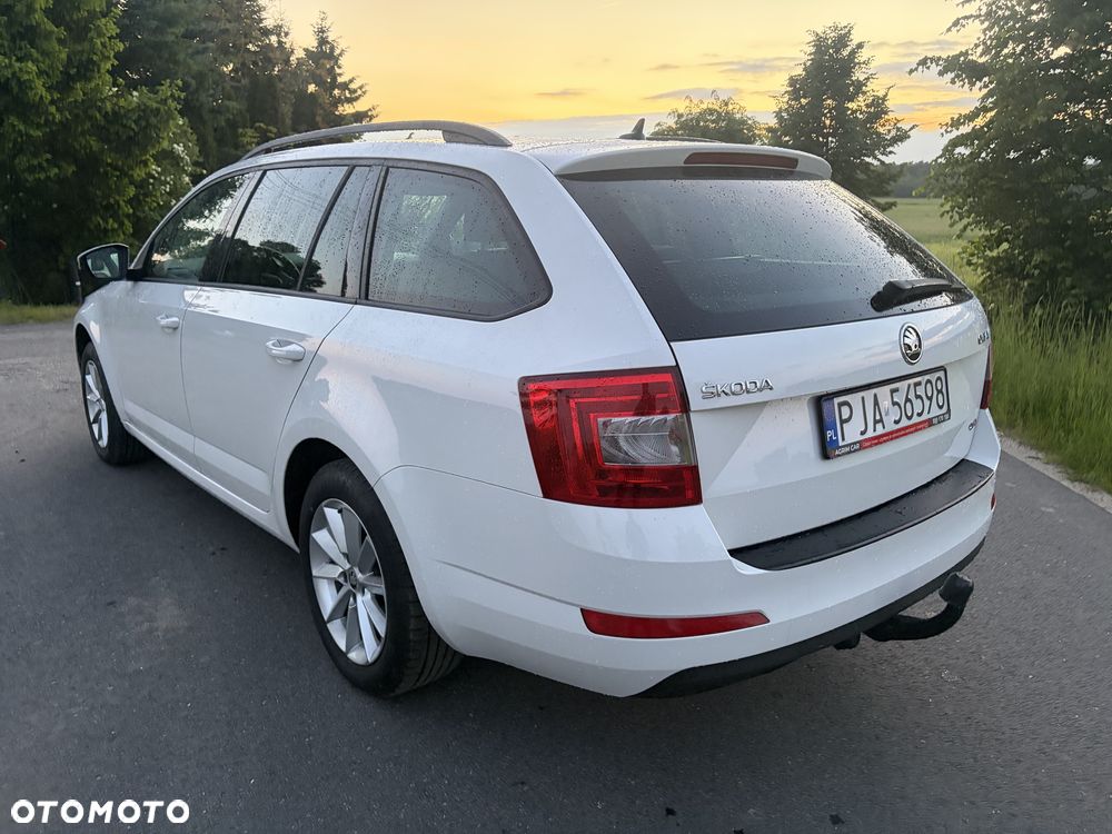 Skoda Octavia - 2
