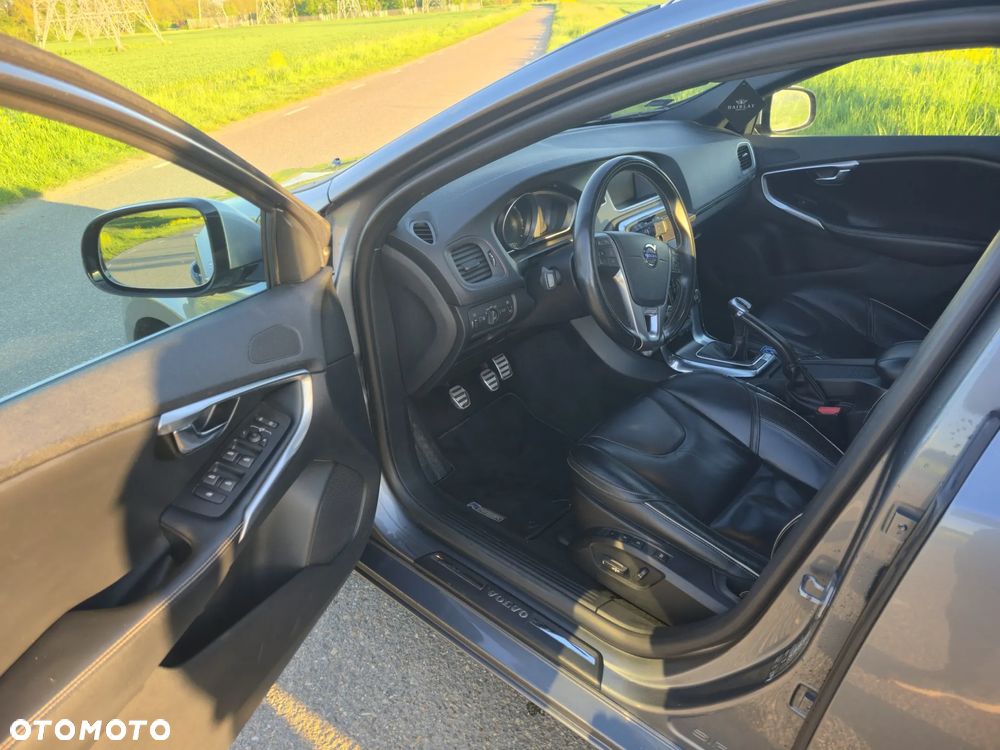 Volvo V40 D4 RDesign - 13