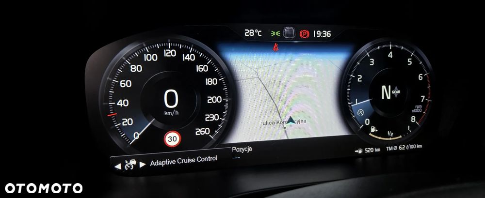 Volvo XC 40 T3 Momentum Pro - 23