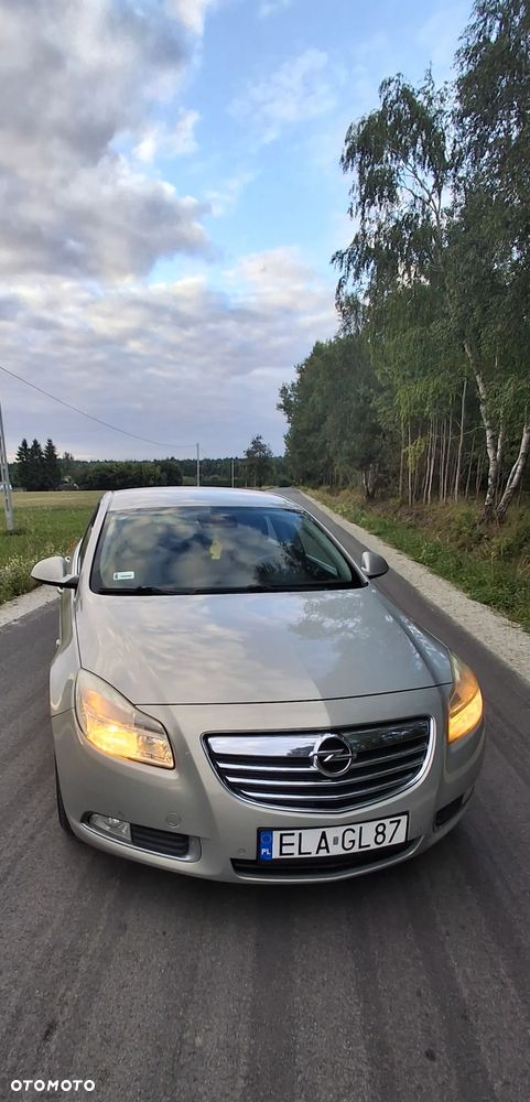 Opel Insignia 1.8 - 12