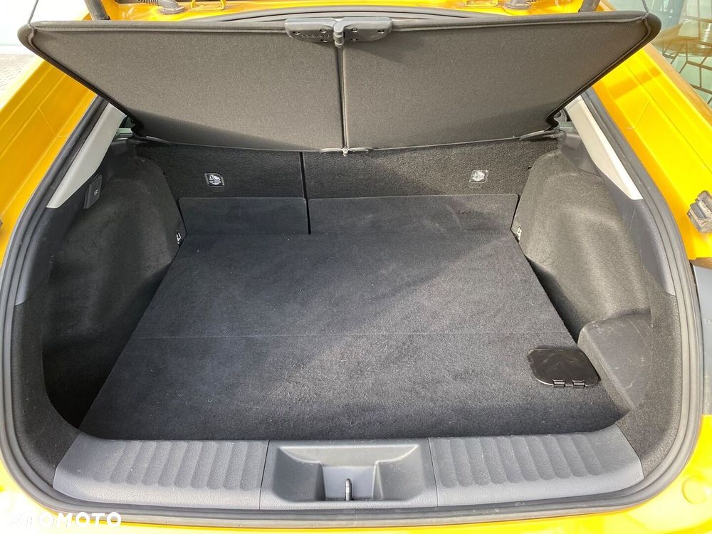 Toyota Prius - 36