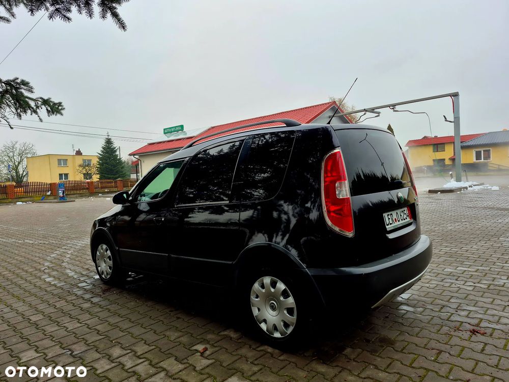 Skoda Roomster 1.2 TSI Scout - 9