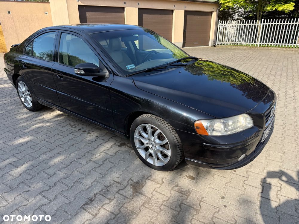 Volvo S60 - 1