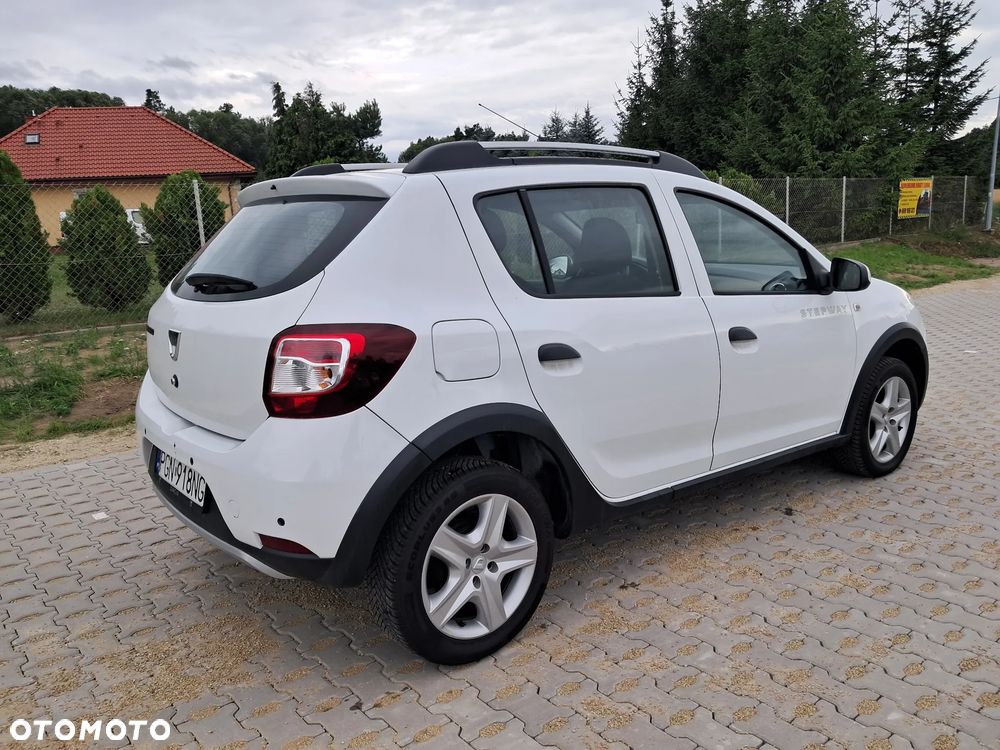 Dacia Sandero Stepway TCe 90 (S&S) Celebration - 8