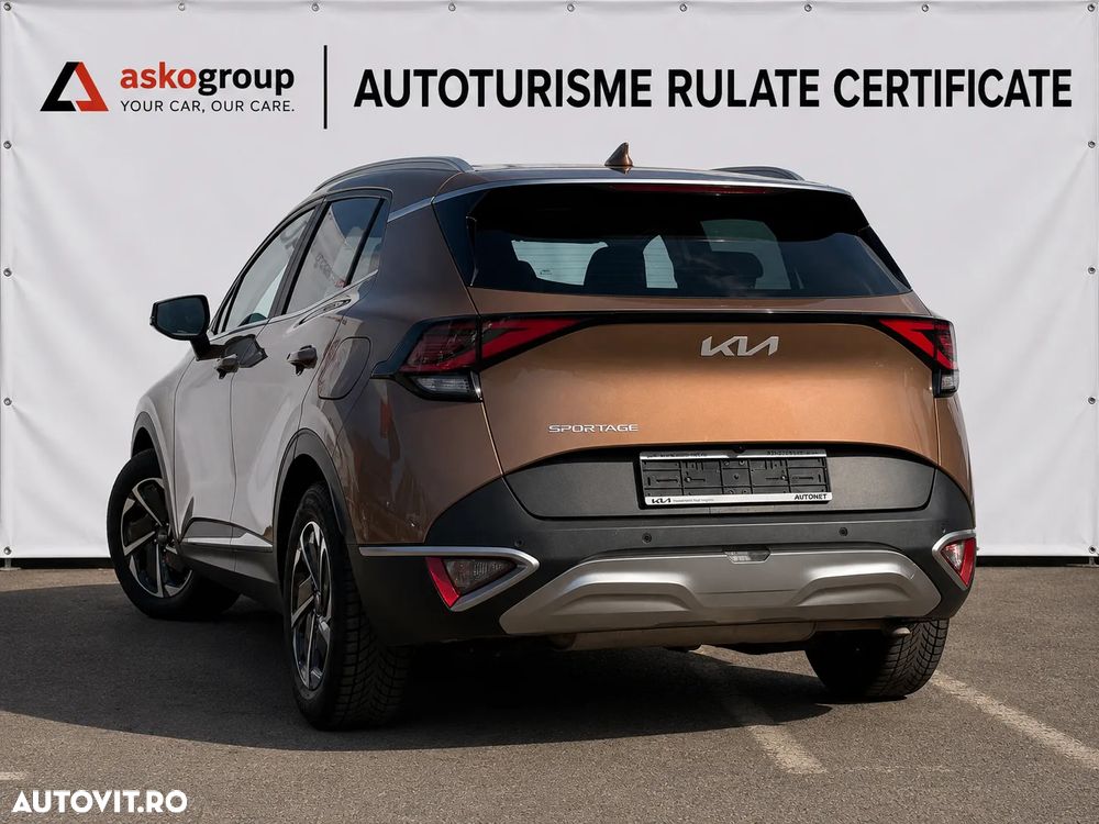 Kia Sportage 1.6 T-GDI MHEV 7DCT HP 4x4 Business Line - 9