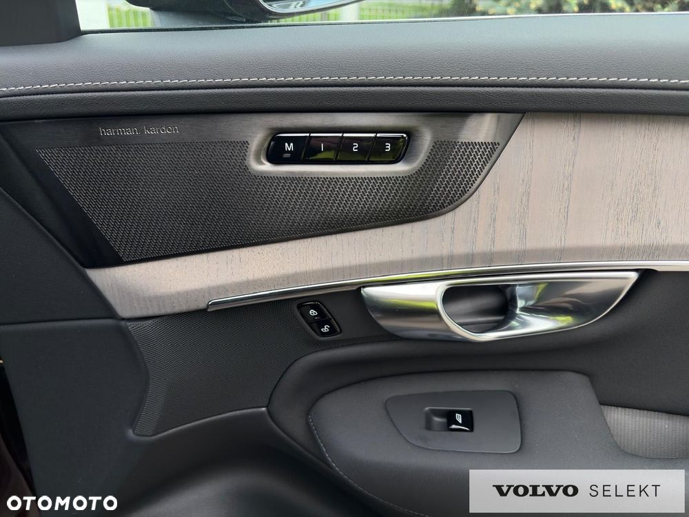 Volvo XC 90 - 18