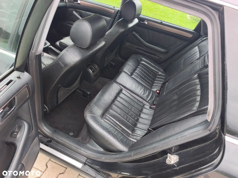 Audi A6 Avant 2.4 - 10