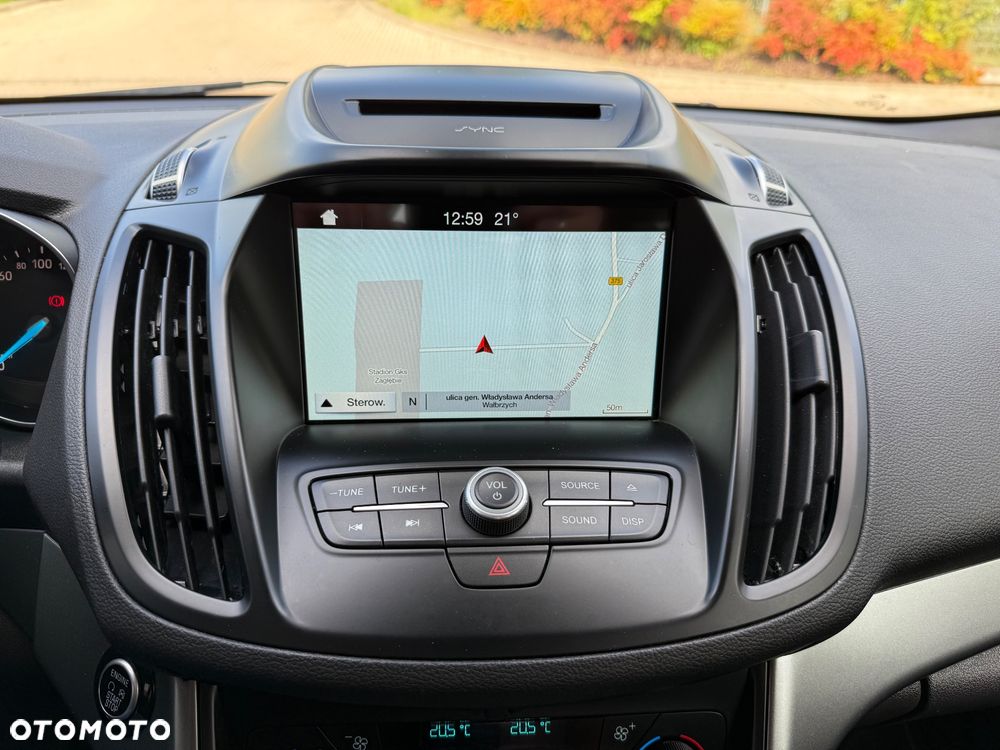 Ford Kuga 1.5 EcoBoost 2x4 Titanium - 15