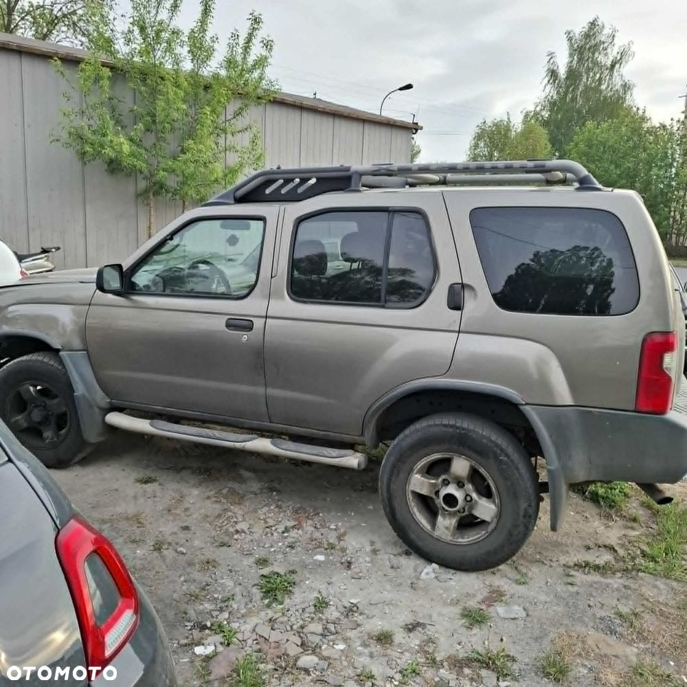 Nissan Xterra 3.3 V6 SE - 2