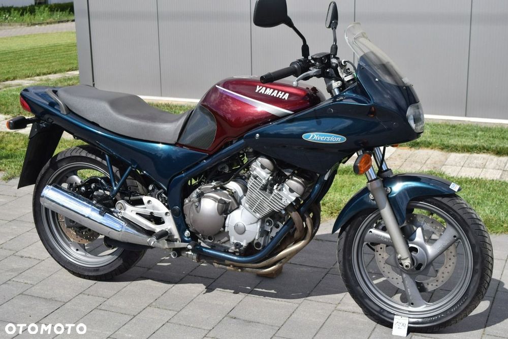 Yamaha XJ - 1
