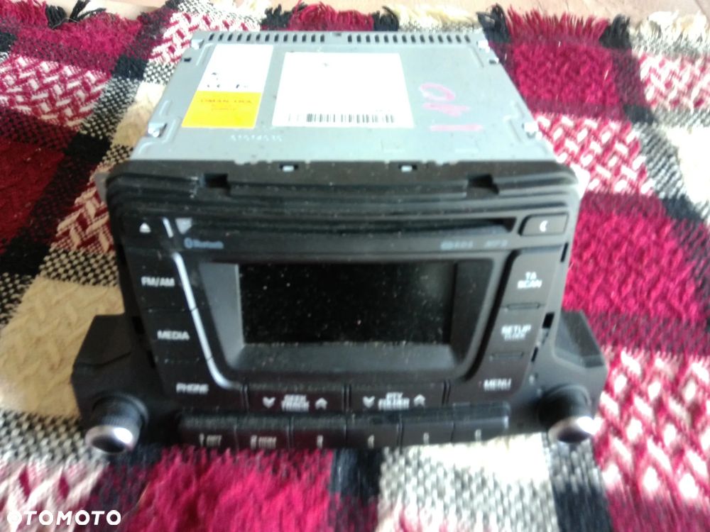 HYUNDAI I10 CD RADIO RAMKA ROWNIEZ INNE CZESCI ROZNE PYTAC - 2