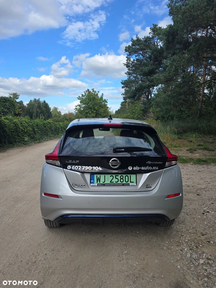 Nissan Leaf - 5