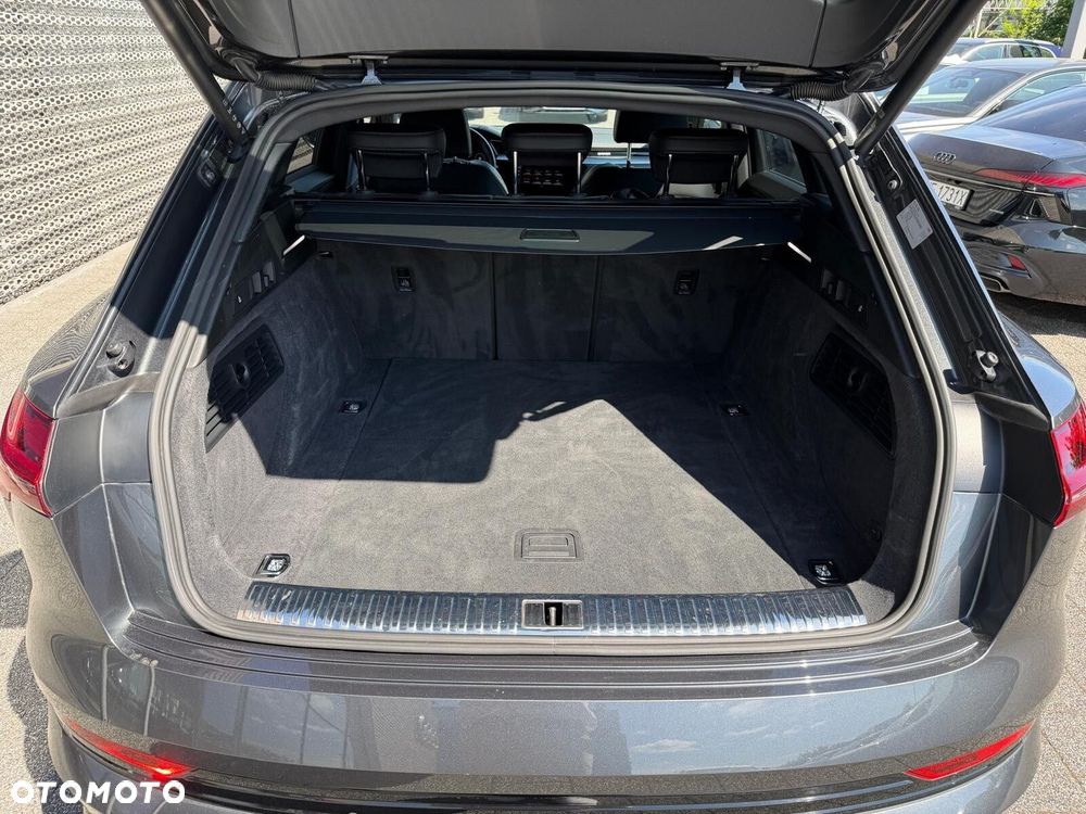 Audi e-tron 55 Quattro S Line - 23