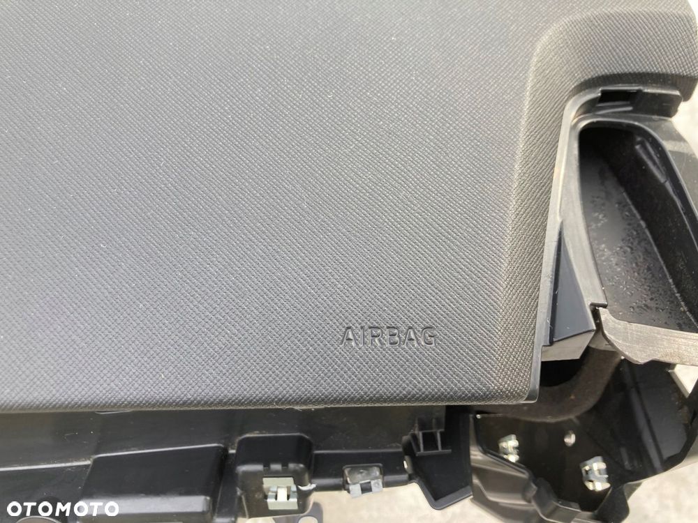 skoda fabia 4 iv lift deska kokpit konsola poduszki pasy - 8