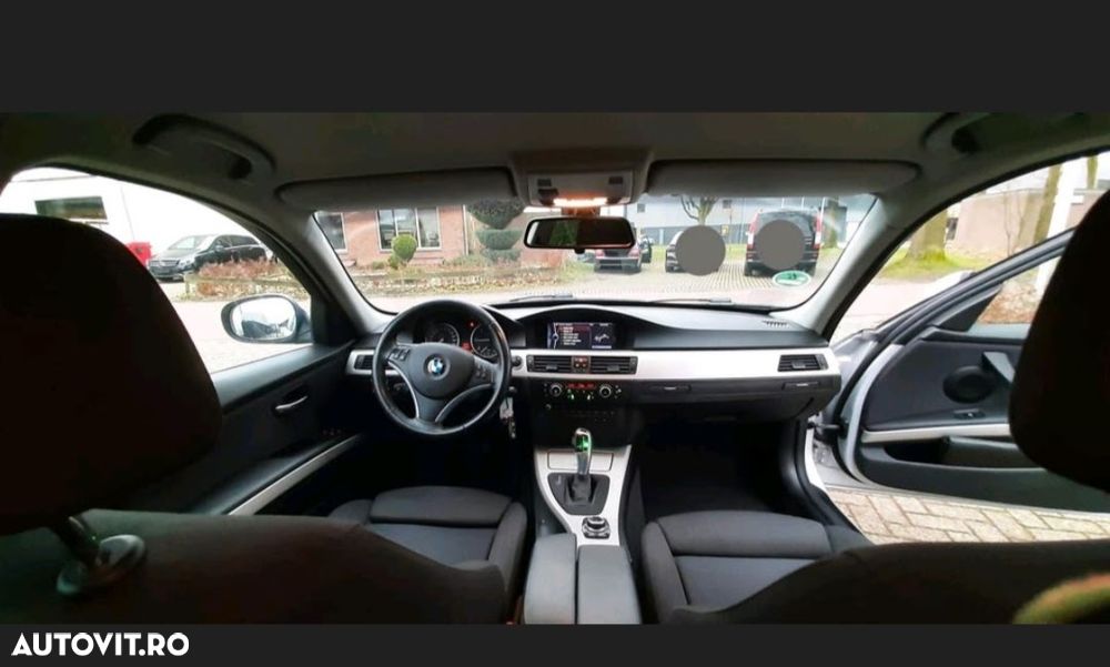 BMW Seria 3 320d DPF Aut. - 2