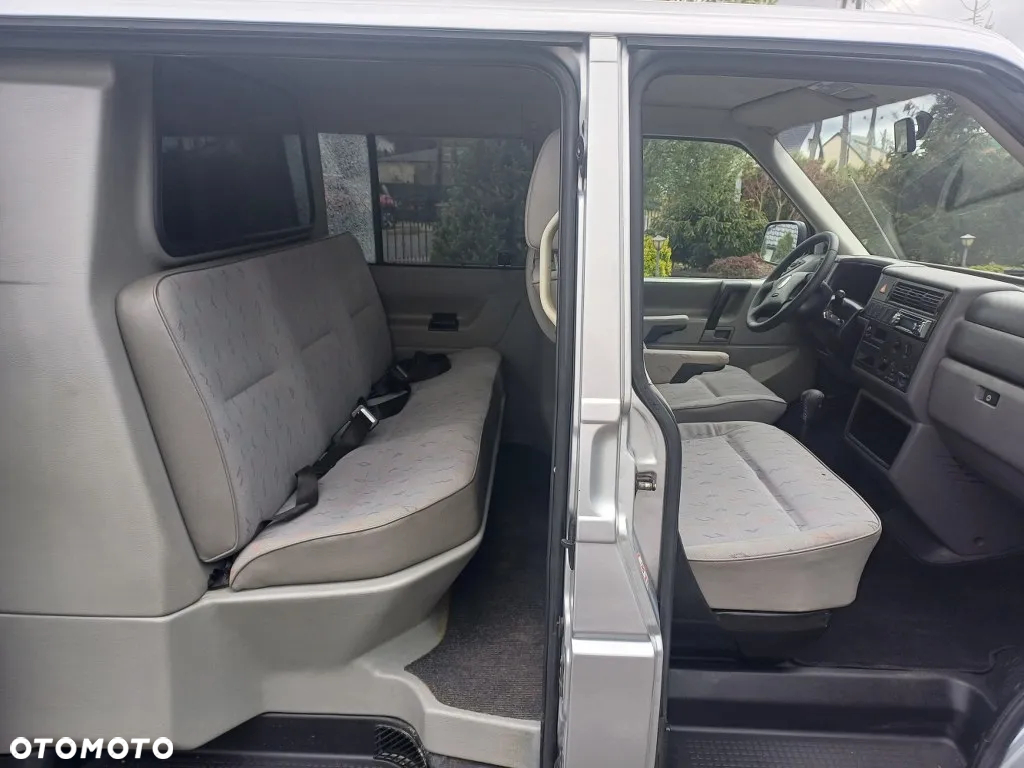 Volkswagen Transporter - 10
