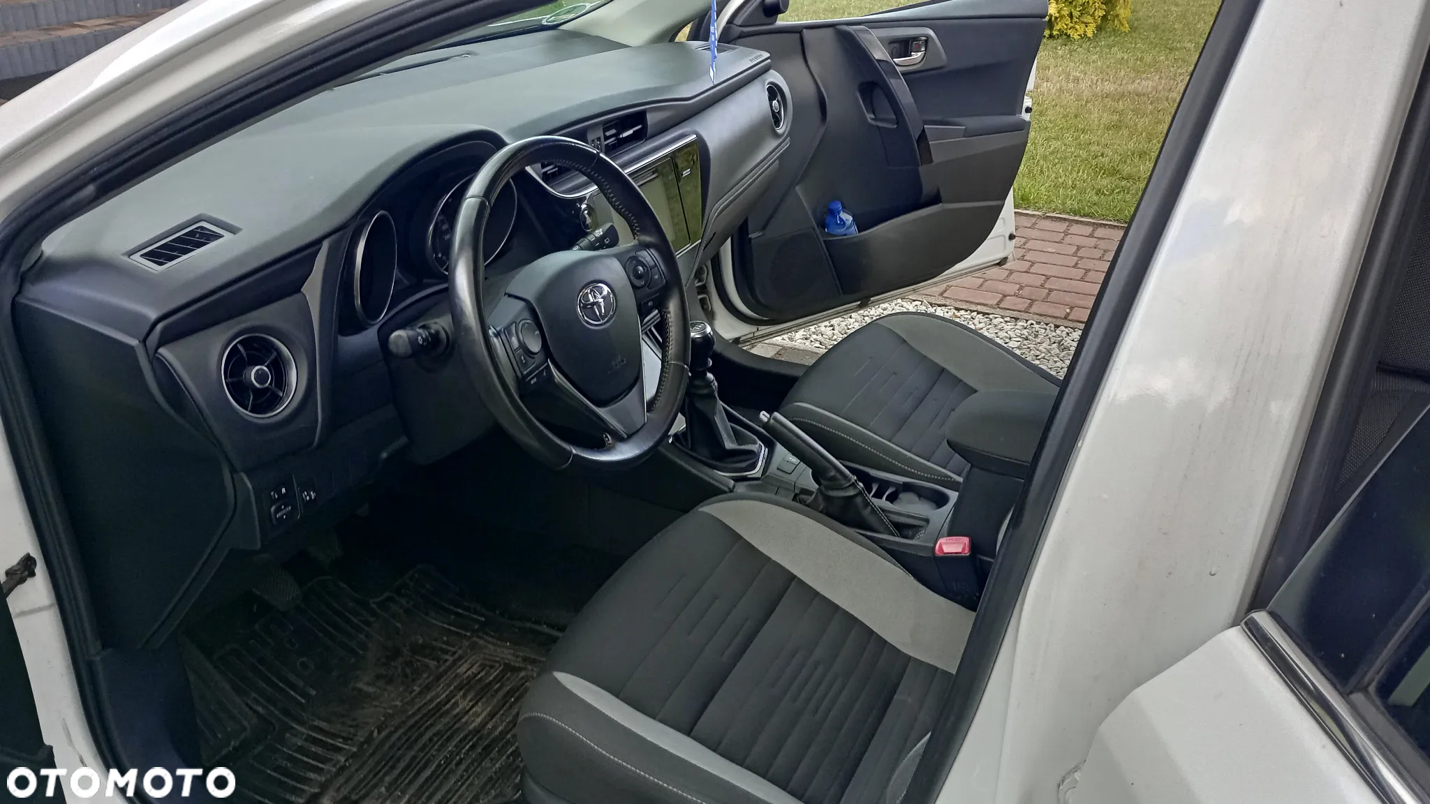 Toyota Auris 1.2 T Comfort - 5