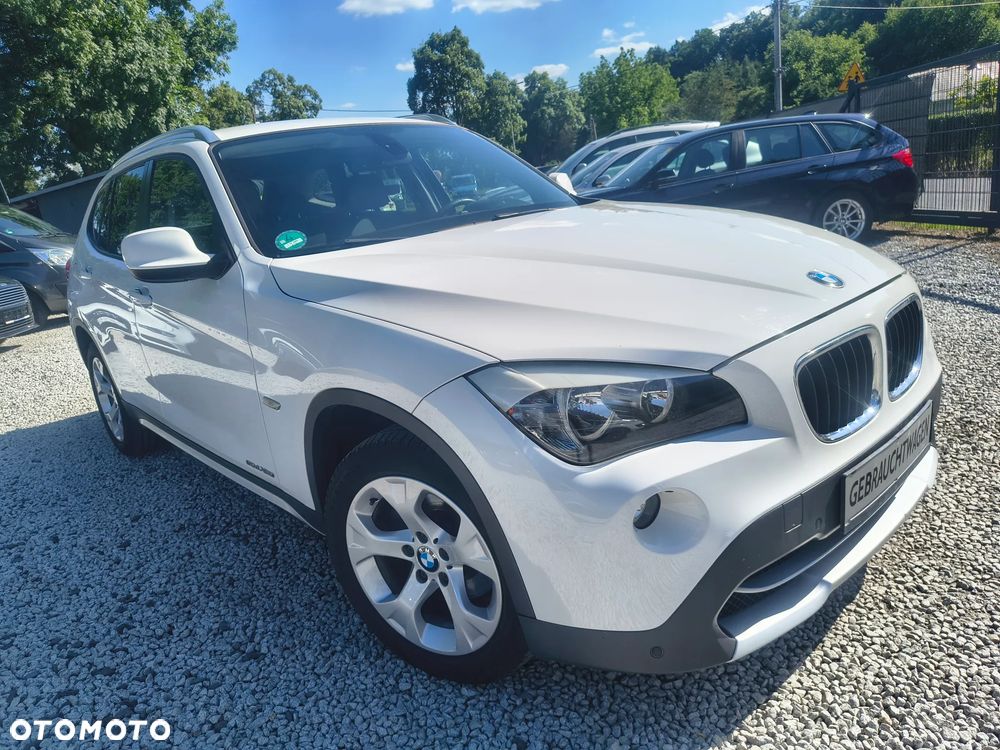 BMW X1 xDrive20d Sport Line - 1