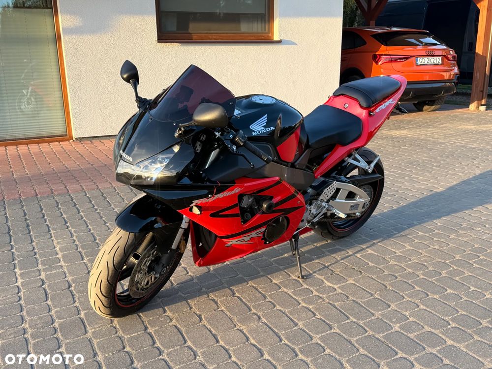 Honda CBR - 1