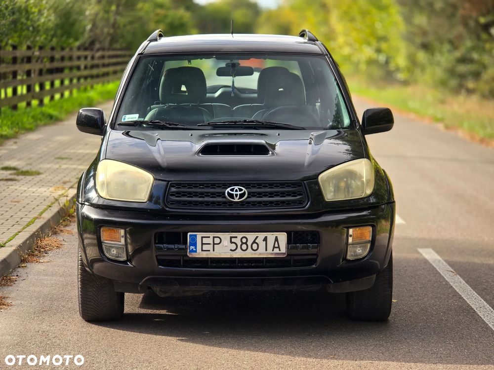 Toyota RAV4 D-4D 4x4 - 10