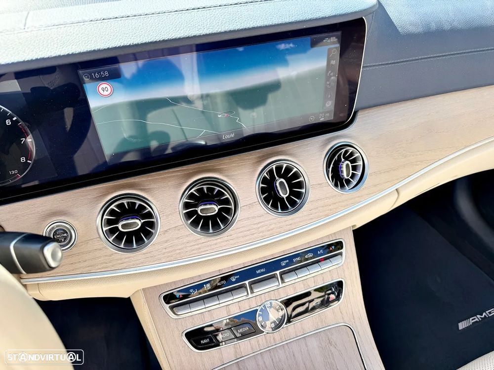 Mercedes-Benz E 300 9G-TRONIC AMG Line - 7