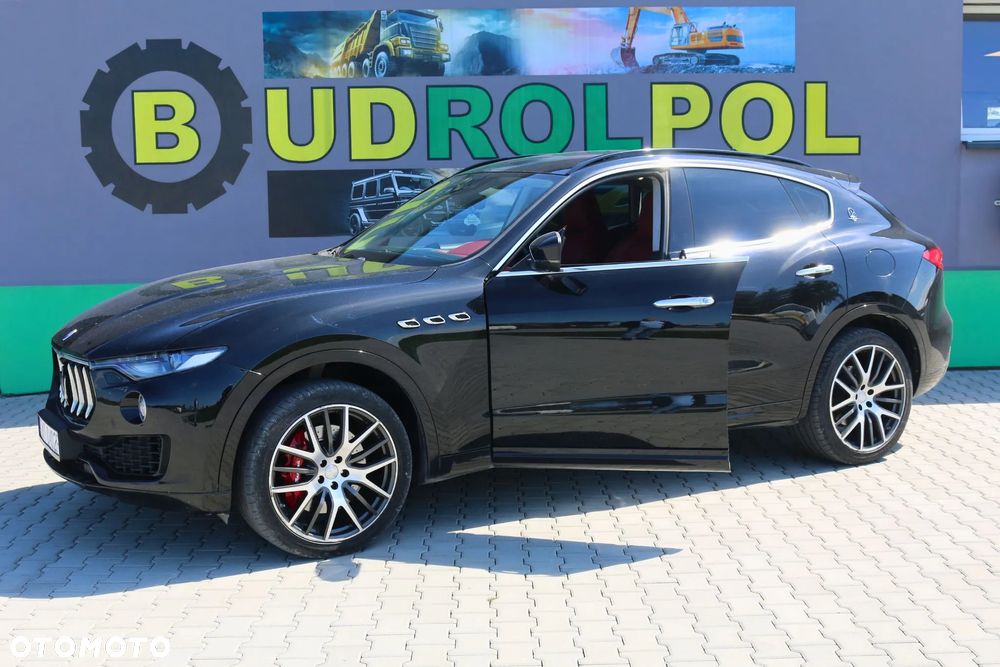 Maserati Levante S - 6