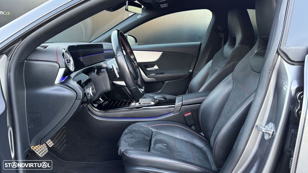 Mercedes-Benz CLA 200 d Shooting Brake 8G-DCT AMG Line - 11