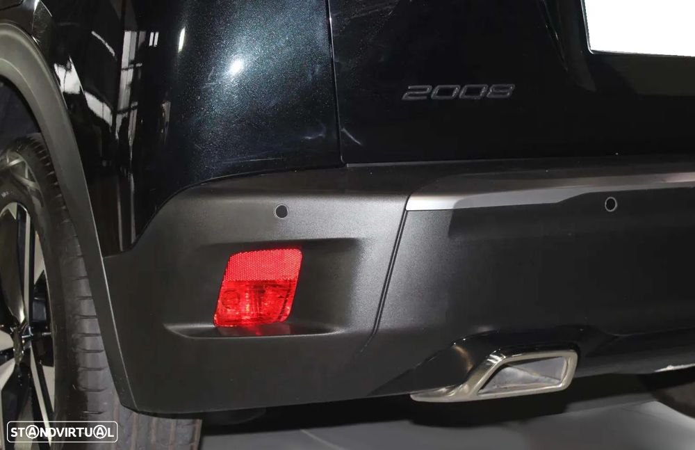 Peugeot 2008 1.2 Hybrid Allure e-DCS6 - 13