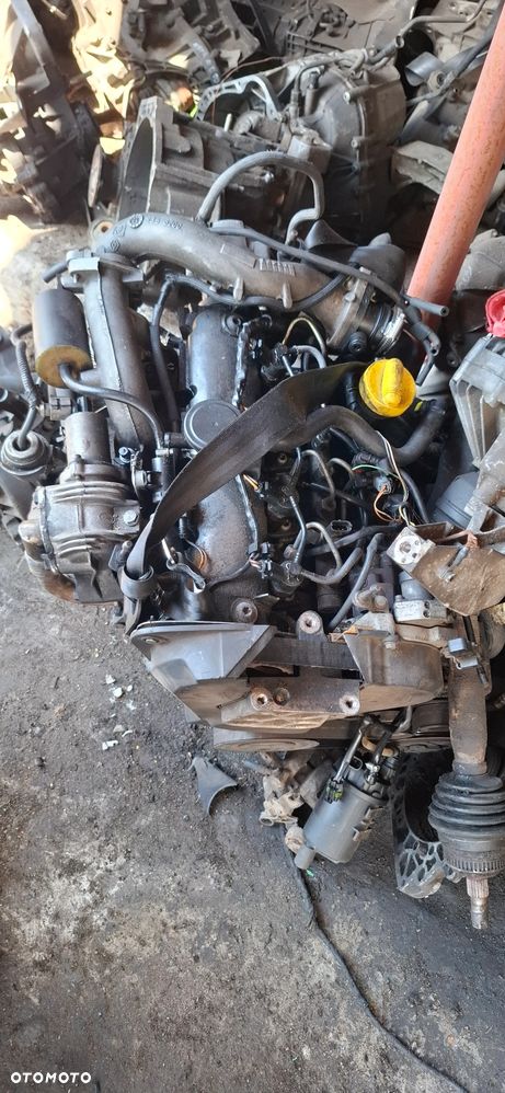 Silnik słupek diesel Renault Scenic II 1.9DCI 120KM 2003–2009KOD:F9A - 1