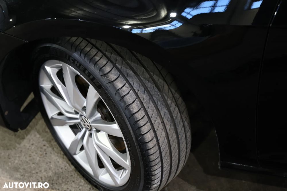 Volkswagen Golf 1.4 TSI Comfortline DSG - 34
