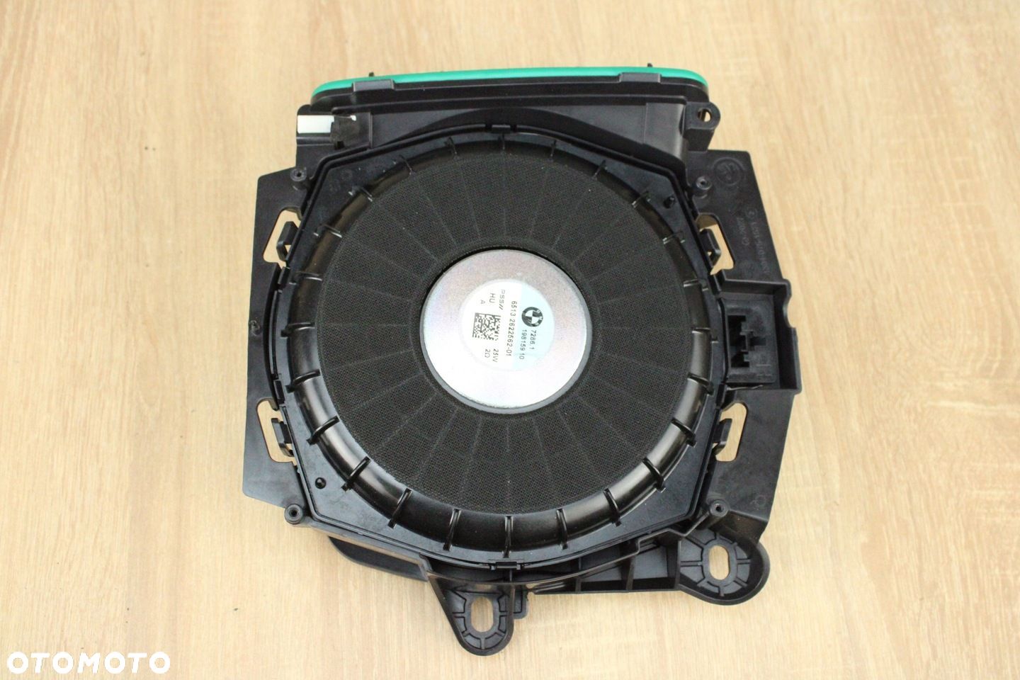 ORYGINALNY GŁOŚNIK NISKOTONOWY SUBWOOFER PRAWY BMW G26 G20 2622562 17km - 1