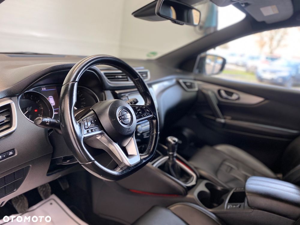 Nissan Qashqai 1.3 DIG-T TEKNA - 6