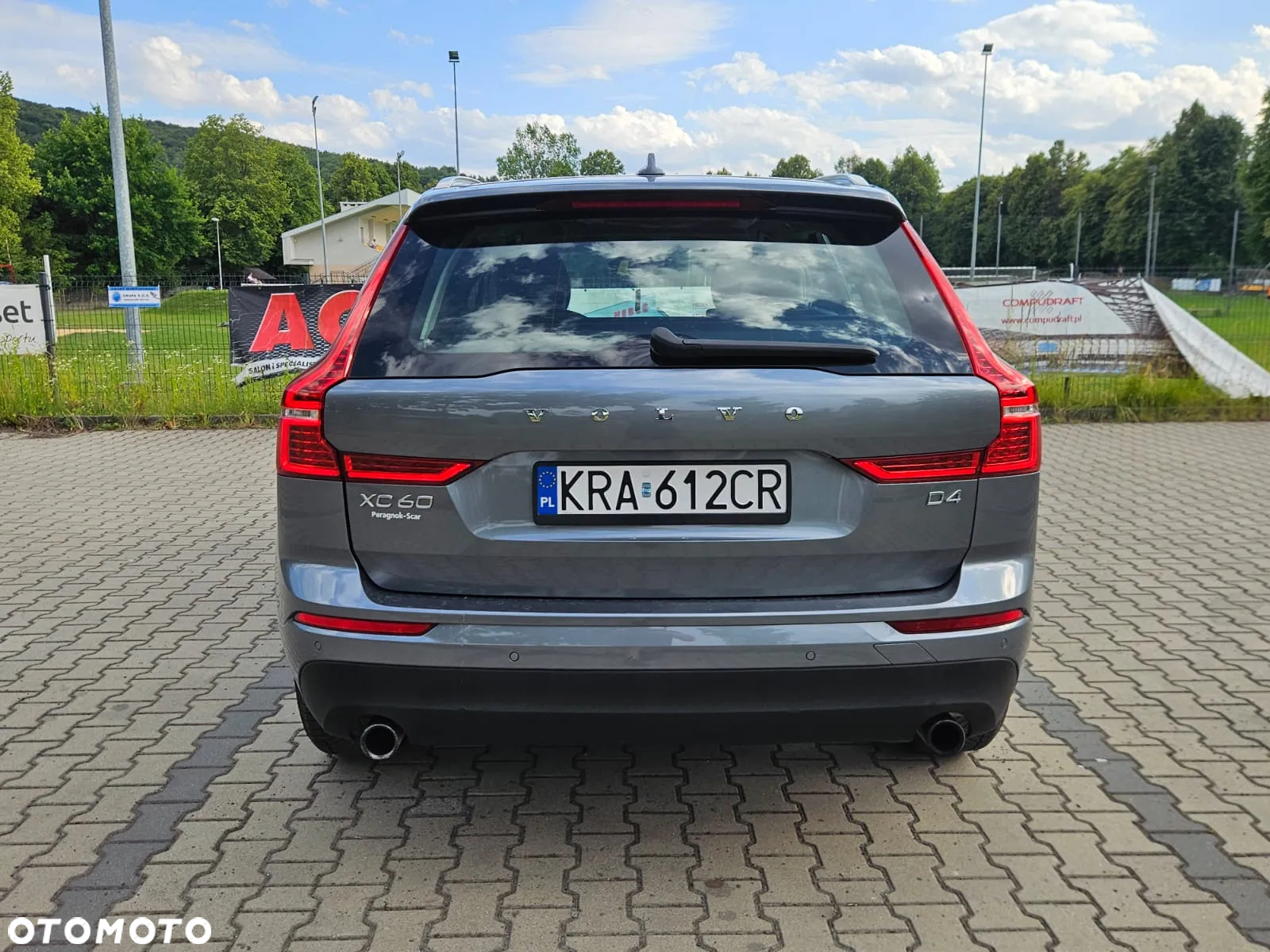 Volvo XC 60 D4 Momentum - 11