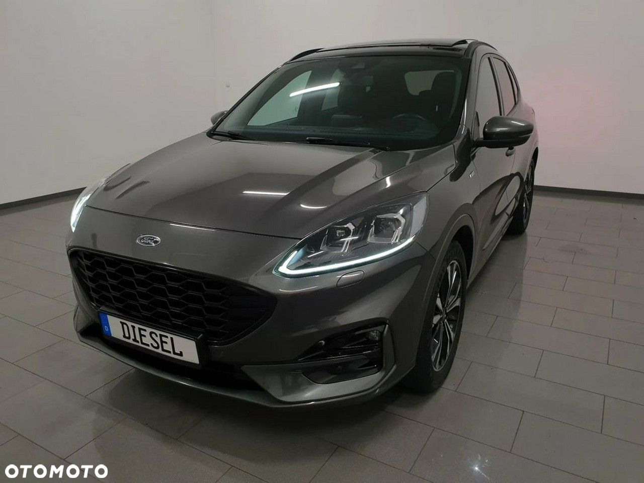 Ford Kuga 2.0 EcoBlue 4x4 ST-LINE X - 33