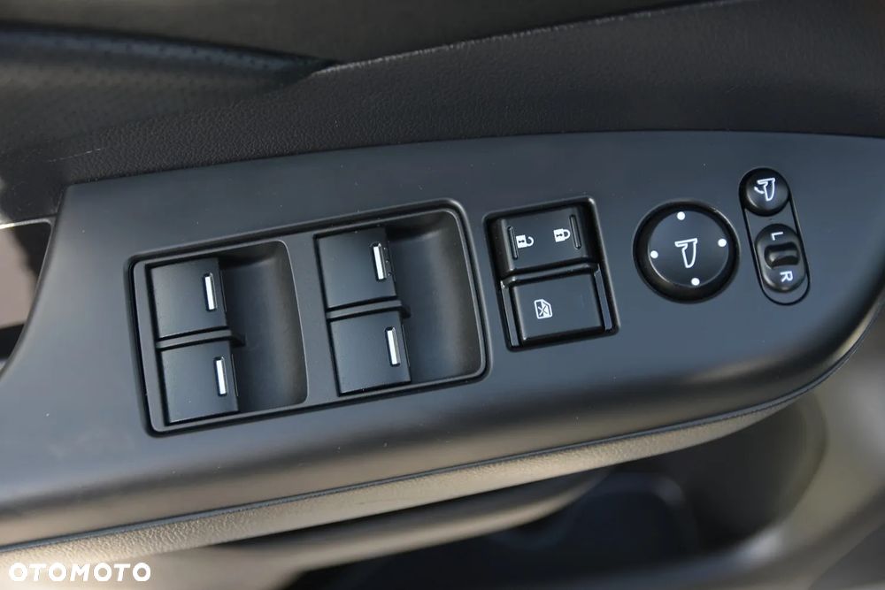 Honda CR-V 2.0i-VTEC 4WD Executive - 27