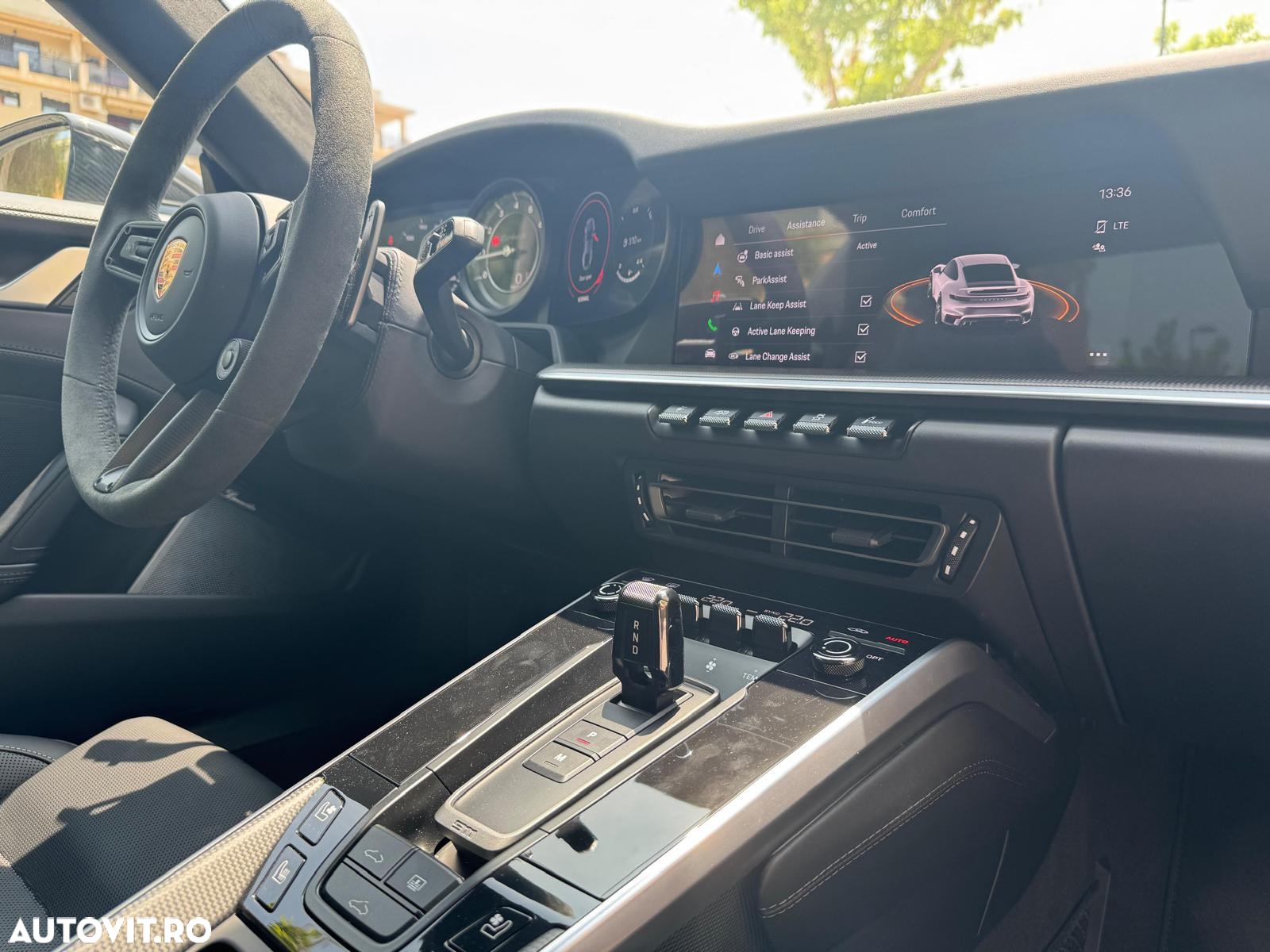 Porsche 911 Turbo PDK - 15
