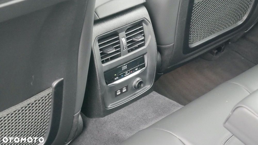 BMW Seria 3 - 24